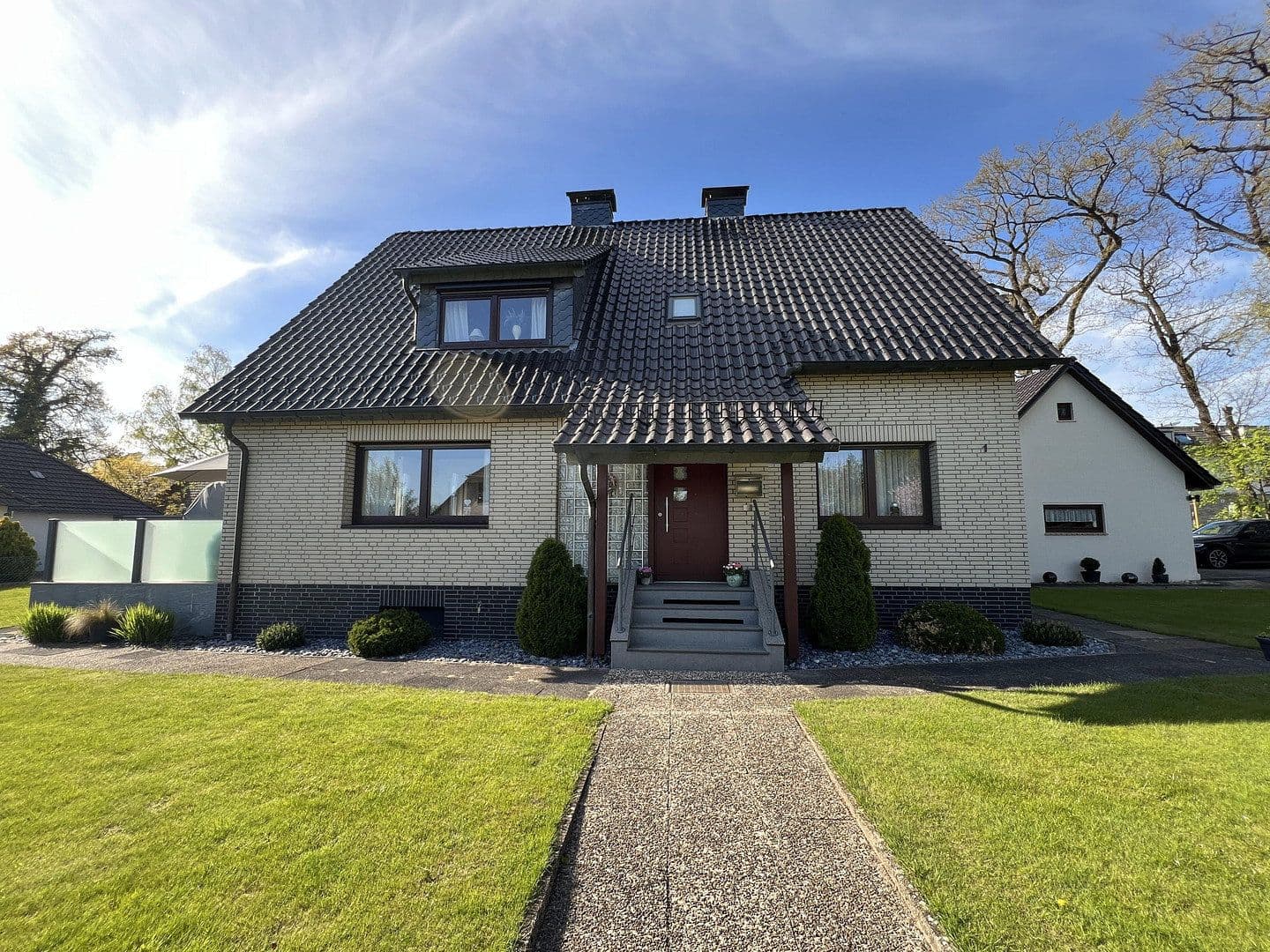 Predaj domu 164 m², pozemek 1.047 m², Verden (Aller), Dolné Sasko Predaj domu 164 m², pozemek 1.047 m², Verden (Aller), Dolné Sasko