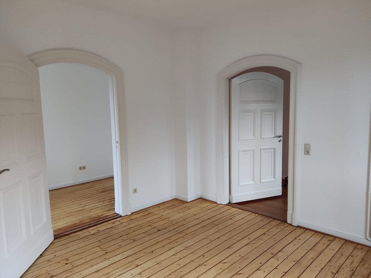 Prenájom bytu 4-izbový 110 m², Lilienthal, Dolné Sasko Prenájom bytu 4-izbový 110 m², Lilienthal, Dolné Sasko