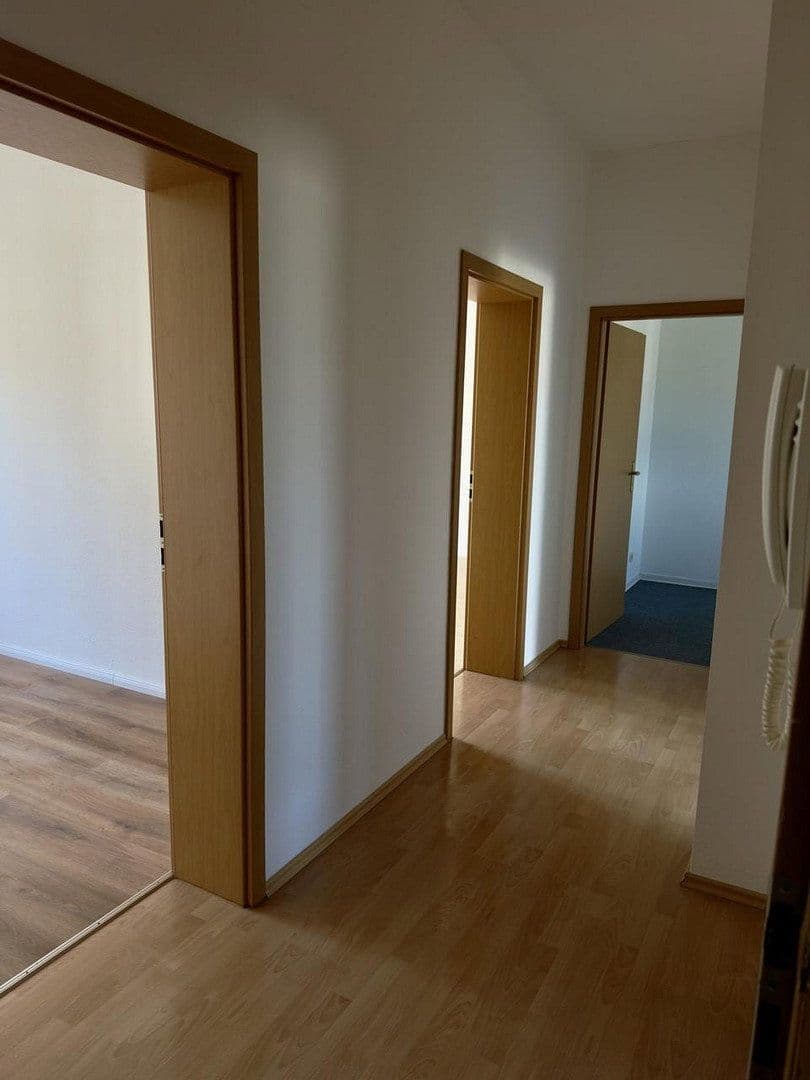 Prenájom bytu 3-izbový 66 m², Beethovenstraße 26, Greiz, Durínsko Prenájom bytu 3-izbový 66 m², Beethovenstraße 26, Greiz, Durínsko