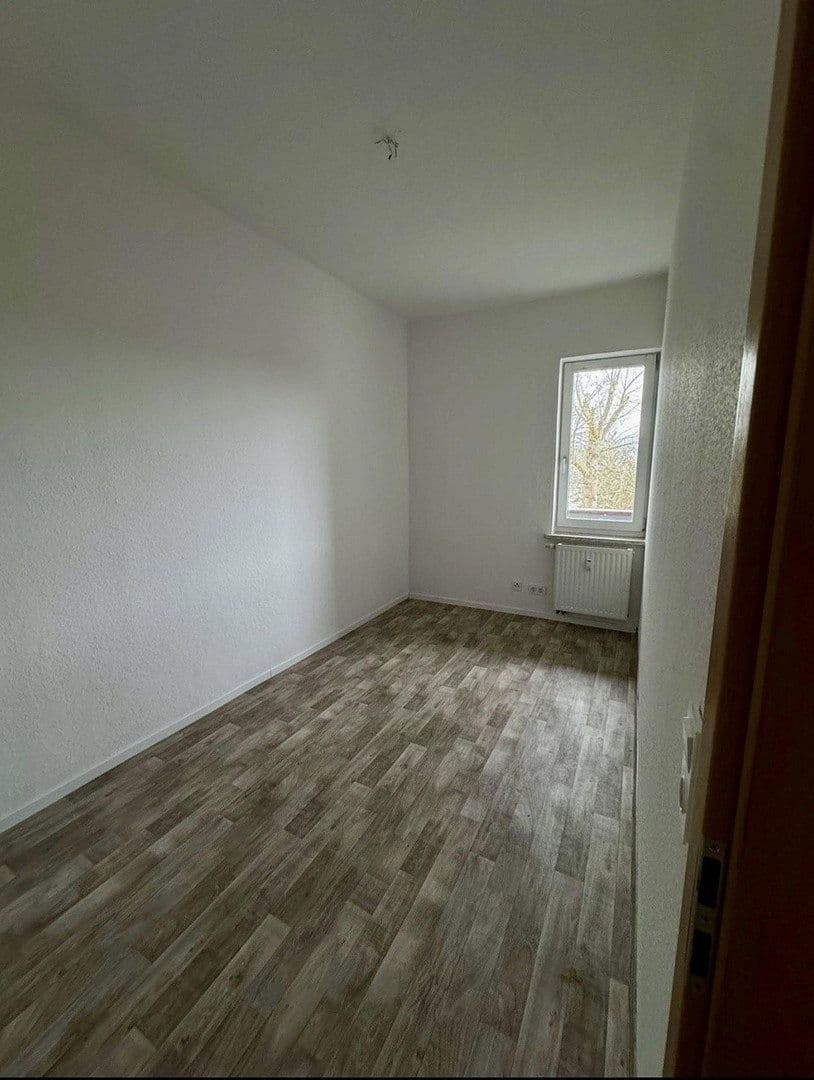 Prenájom bytu 3-izbový 66 m², Beethovenstraße 26, Greiz, Durínsko Prenájom bytu 3-izbový 66 m², Beethovenstraße 26, Greiz, Durínsko