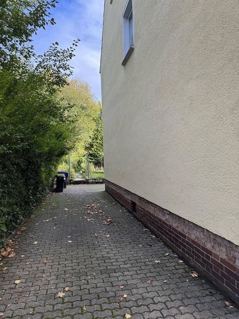 Prenájom bytu 4-izbový 80 m², Seebohmstr.37, Saarbrücken, Sársko Prenájom bytu 4-izbový 80 m², Seebohmstr.37, Saarbrücken, Sársko