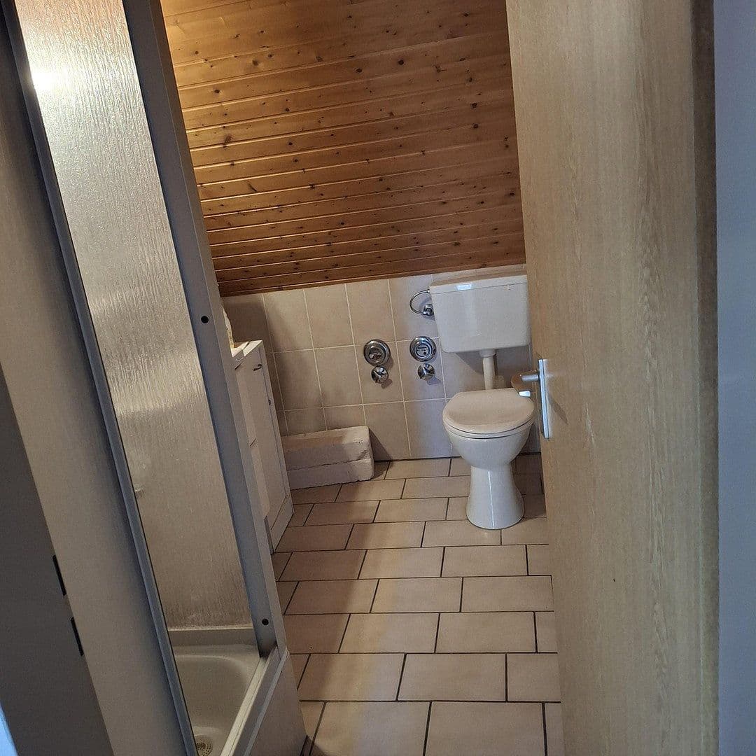 Prenájom bytu 2-izbový 40 m², Osnabrück, Dolné Sasko Prenájom bytu 2-izbový 40 m², Osnabrück, Dolné Sasko