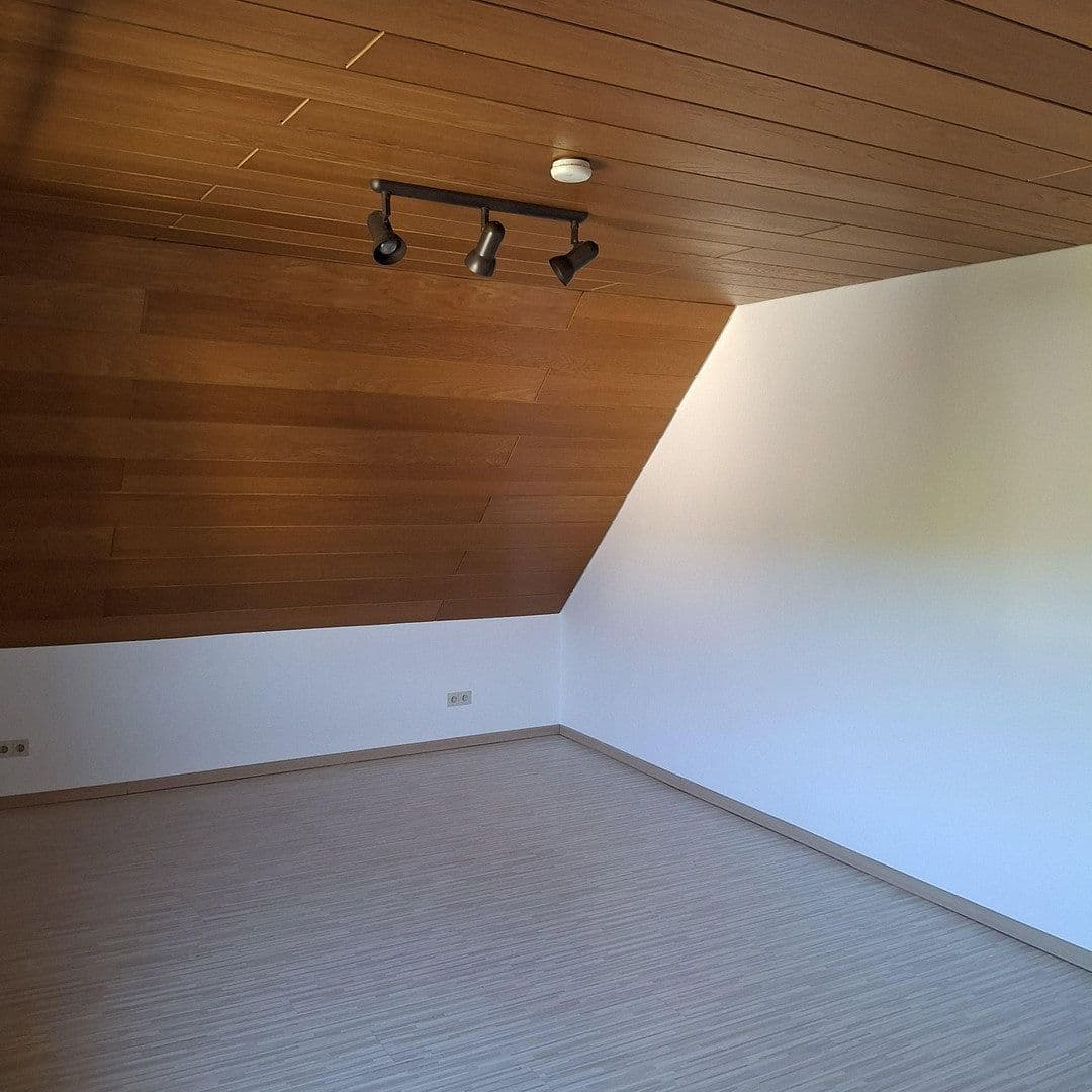 Prenájom bytu 2-izbový 40 m², Osnabrück, Dolné Sasko Prenájom bytu 2-izbový 40 m², Osnabrück, Dolné Sasko