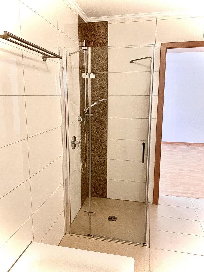 Prenájom bytu 2-izbový 66 m², Ilsfeld, Bádensko-Wurttembersko Prenájom bytu 2-izbový 66 m², Ilsfeld, Bádensko-Wurttembersko
