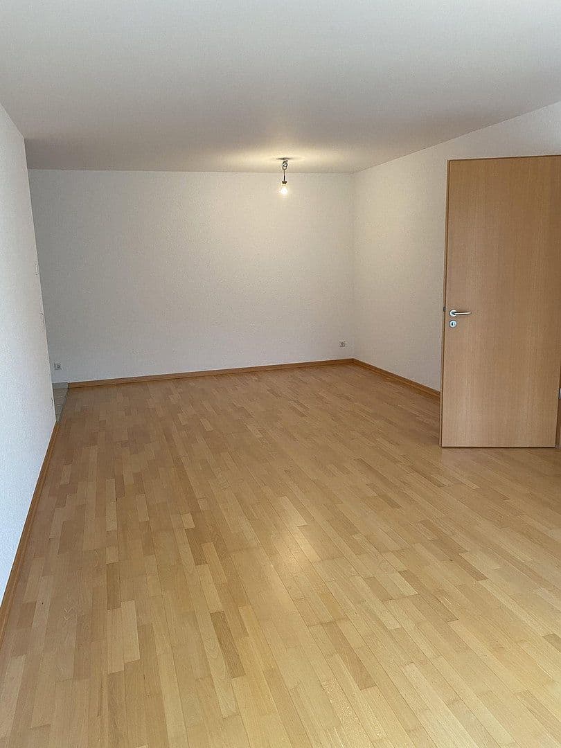 Prenájom bytu 2-izbový 66 m², Ilsfeld, Bádensko-Wurttembersko Prenájom bytu 2-izbový 66 m², Ilsfeld, Bádensko-Wurttembersko