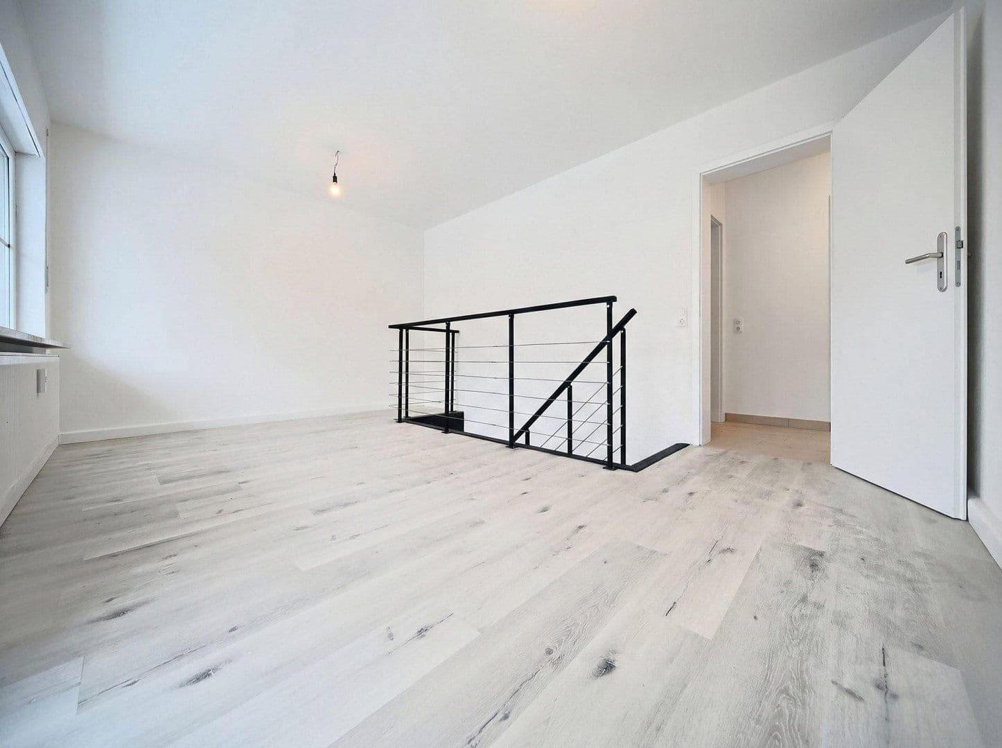 Predaj bytu 5-izbový 112 m², Schobertweg 38, Erlangen, Bavorsko Predaj bytu 5-izbový 112 m², Schobertweg 38, Erlangen, Bavorsko