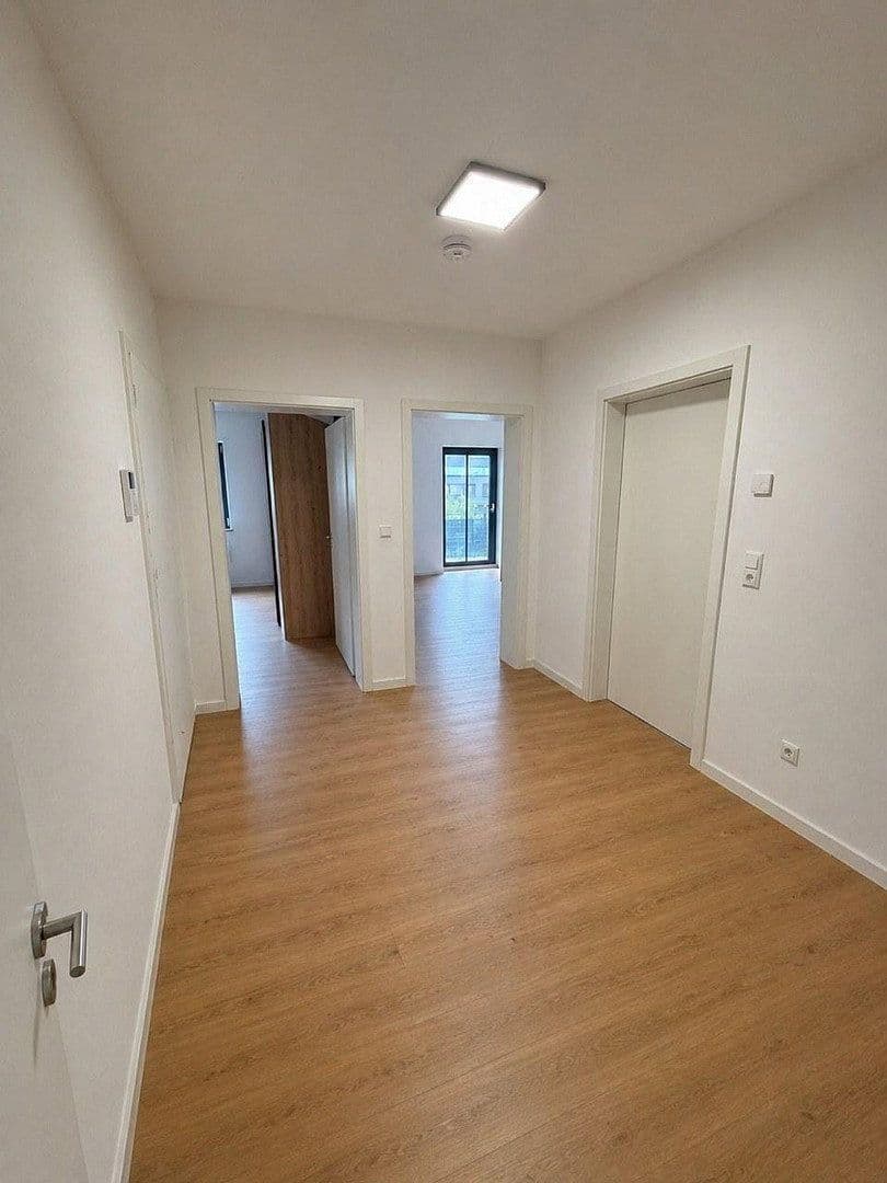 Prenájom bytu 3-izbový 87 m², Schillerstraße 9, Bad Schönborn, Bádensko-Wurttembersko Prenájom bytu 3-izbový 87 m², Schillerstraße 9, Bad Schönborn, Bádensko-Wurttembersko