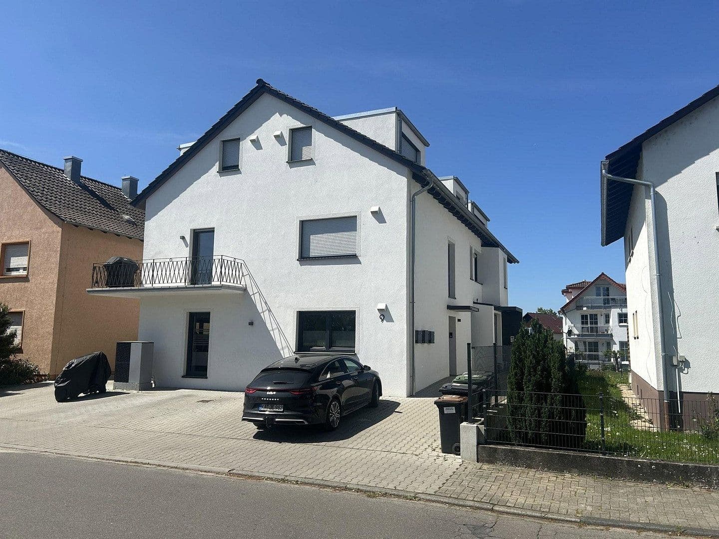 Prenájom bytu 3-izbový 87 m², Schillerstraße 9, Bad Schönborn, Bádensko-Wurttembersko Prenájom bytu 3-izbový 87 m², Schillerstraße 9, Bad Schönborn, Bádensko-Wurttembersko