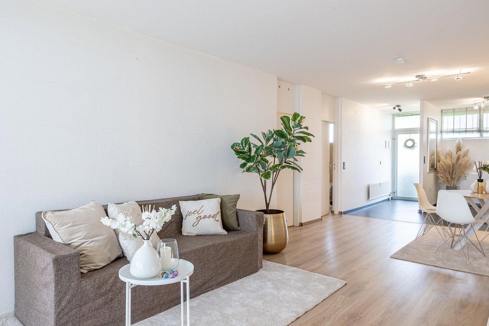 Predaj bytu 2-izbový 64 m², Buchenhöhe 2, Kerpen, Severné Porýnie - Westfálsko Predaj bytu 2-izbový 64 m², Buchenhöhe 2, Kerpen, Severné Porýnie - Westfálsko