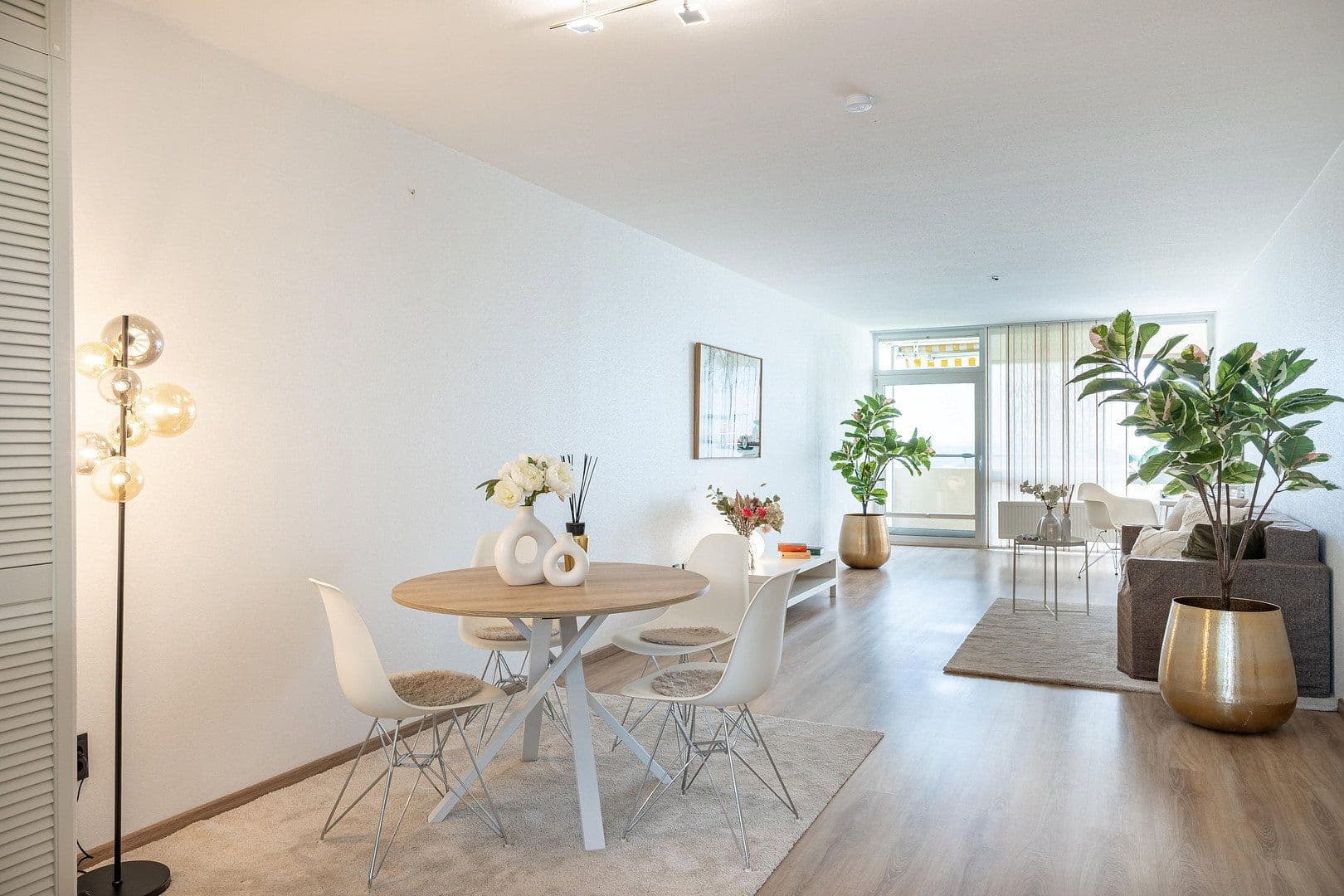 Predaj bytu 2-izbový 64 m², Buchenhöhe 2, Kerpen, Severné Porýnie - Westfálsko Predaj bytu 2-izbový 64 m², Buchenhöhe 2, Kerpen, Severné Porýnie - Westfálsko