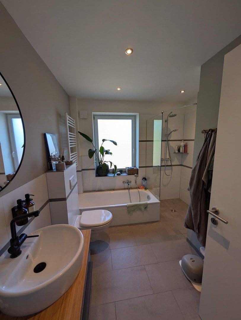 Prenájom bytu 3-izbový 78 m², Lohe 24, Uetersen, Šlezvicko-Holštajnsko Prenájom bytu 3-izbový 78 m², Lohe 24, Uetersen, Šlezvicko-Holštajnsko