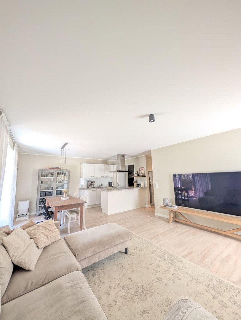 Prenájom bytu 3-izbový 78 m², Lohe 24, Uetersen, Šlezvicko-Holštajnsko Prenájom bytu 3-izbový 78 m², Lohe 24, Uetersen, Šlezvicko-Holštajnsko