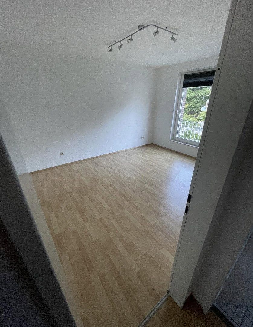 Prenájom bytu 3-izbový 76 m², Rendsburg, Šlezvicko-Holštajnsko Prenájom bytu 3-izbový 76 m², Rendsburg, Šlezvicko-Holštajnsko