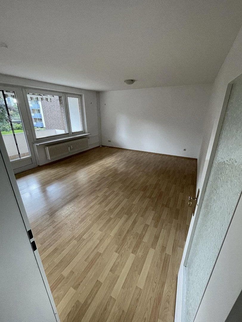 Prenájom bytu 3-izbový 76 m², Rendsburg, Šlezvicko-Holštajnsko Prenájom bytu 3-izbový 76 m², Rendsburg, Šlezvicko-Holštajnsko
