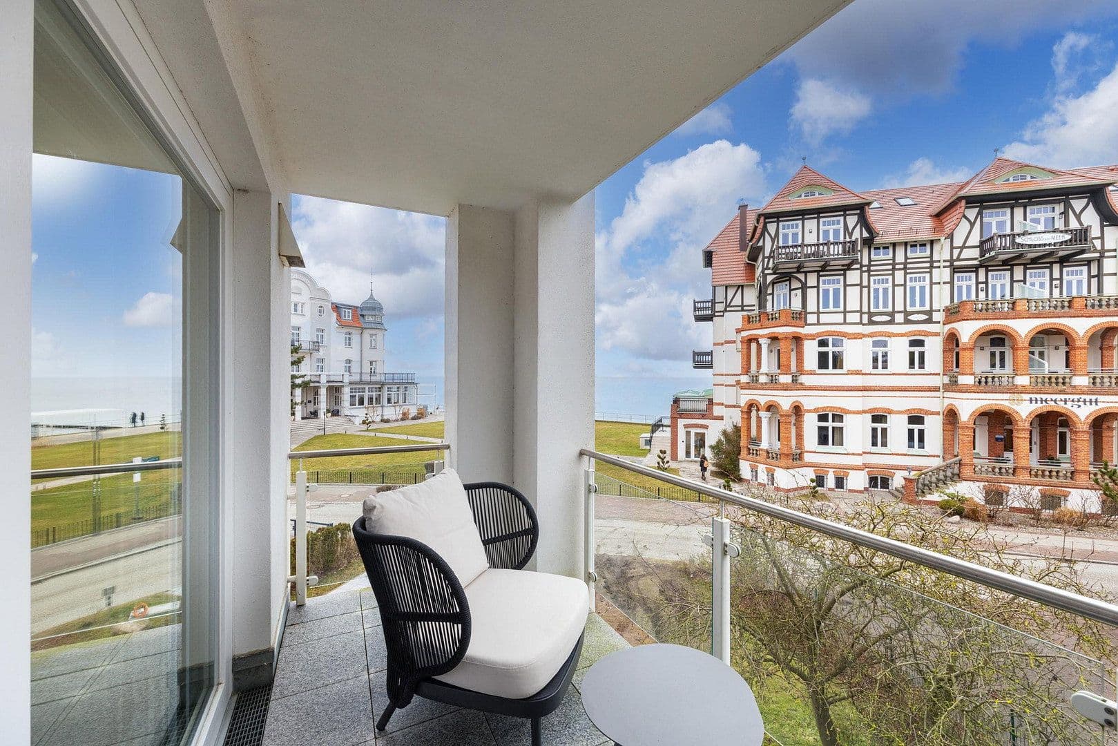 Predaj bytu 2-izbový 57 m², Tannenstraße 7 c, Kühlungsborn, Meklenbursko-Predpomoransko Predaj bytu 2-izbový 57 m², Tannenstraße 7 c, Kühlungsborn, Meklenbursko-Predpomoransko