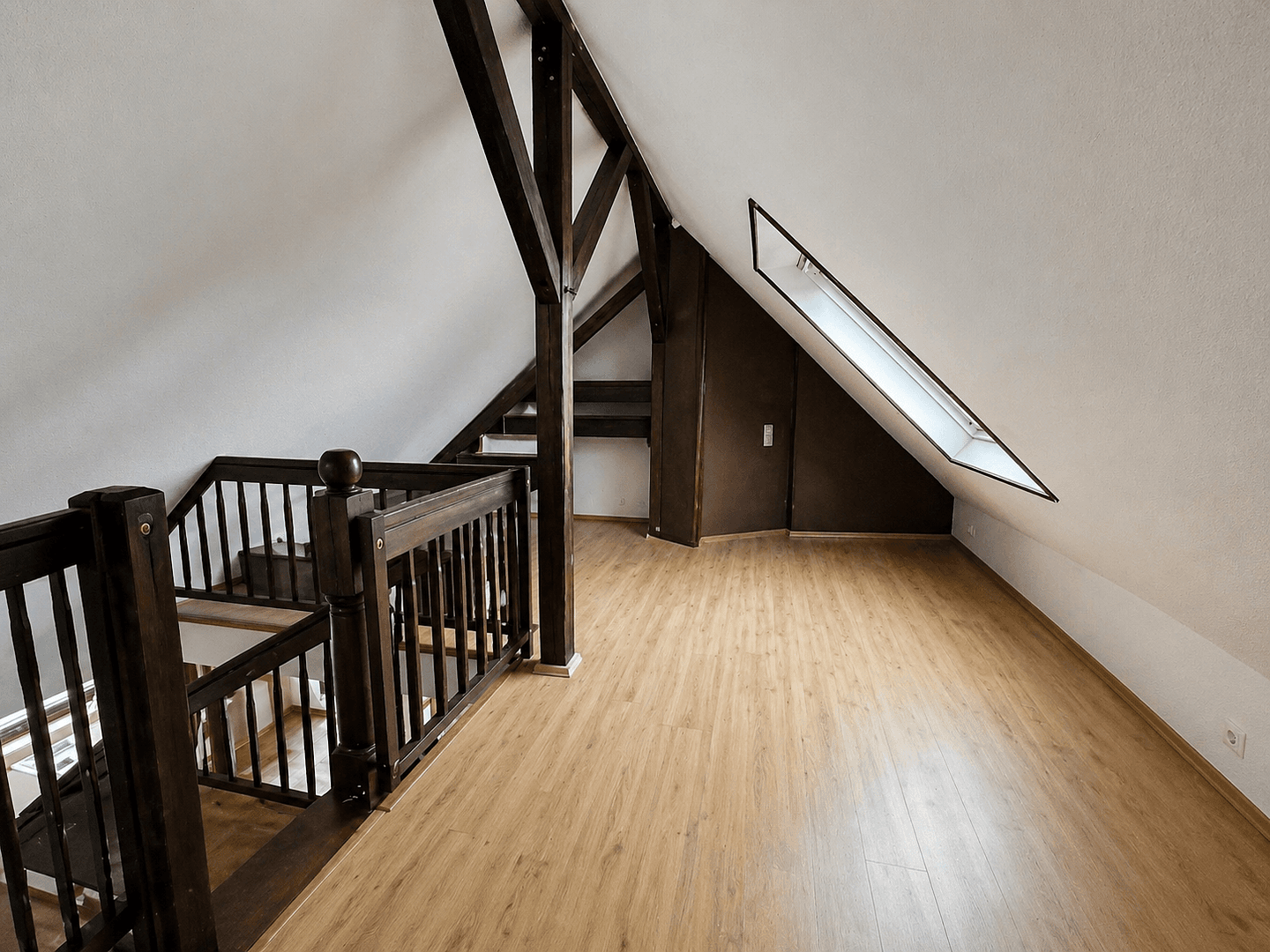 Prenájom bytu 3-izbový 75 m², Klosterstraße 51, Essen, Severné Porýnie - Westfálsko Prenájom bytu 3-izbový 75 m², Klosterstraße 51, Essen, Severné Porýnie - Westfálsko