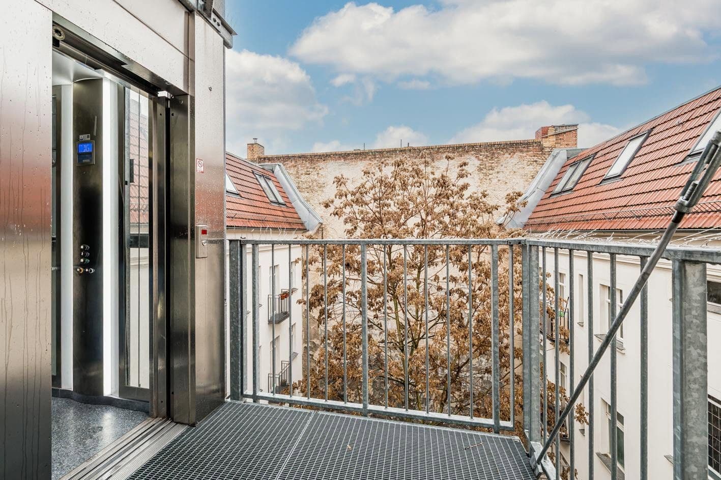 Predaj bytu 2-izbový 60 m², Erich-Weinert-Straße 16, Berlin, Berlín Predaj bytu 2-izbový 60 m², Erich-Weinert-Straße 16, Berlin, Berlín