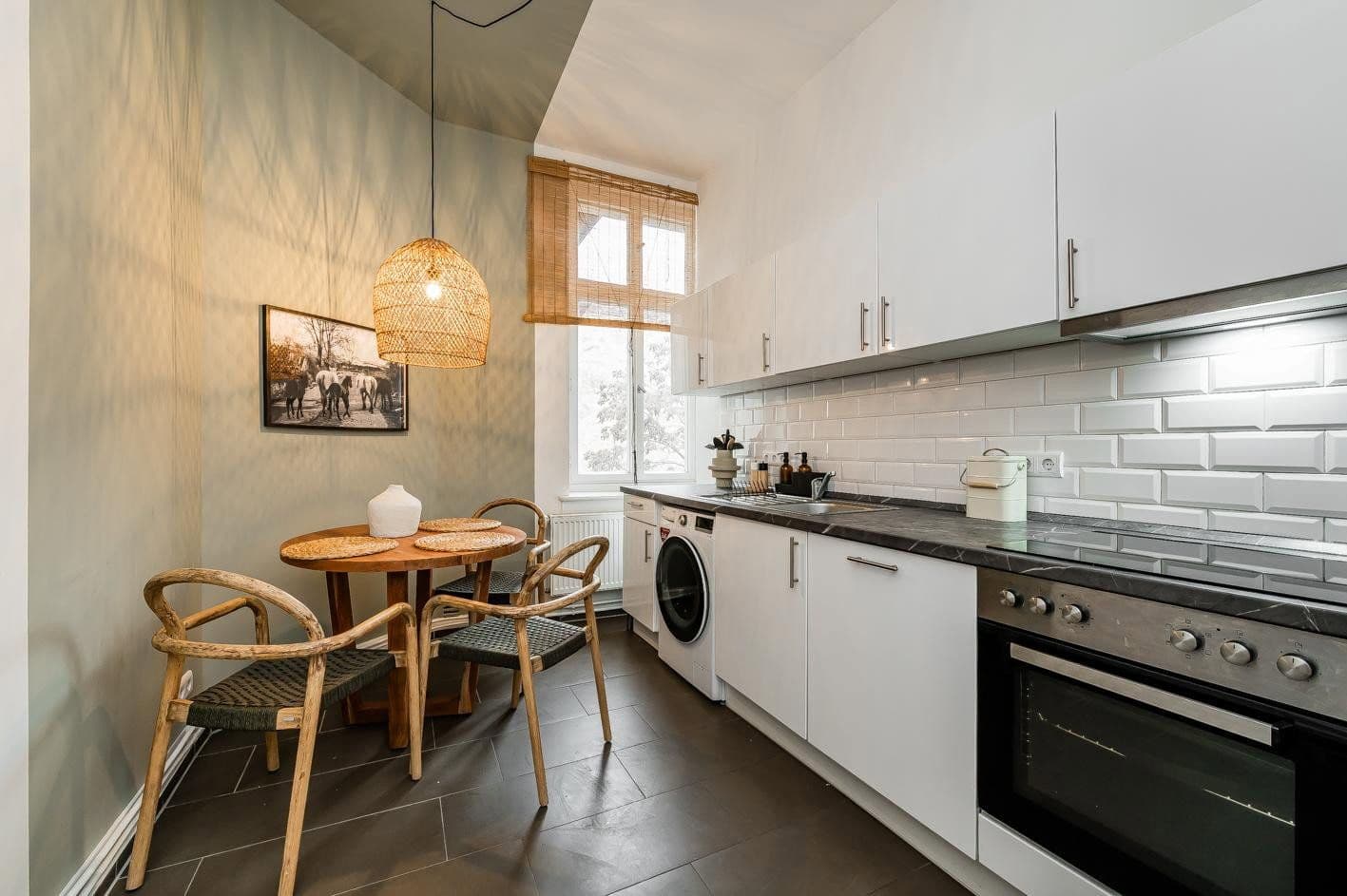 Predaj bytu 2-izbový 60 m², Erich-Weinert-Straße 16, Berlin, Berlín Predaj bytu 2-izbový 60 m², Erich-Weinert-Straße 16, Berlin, Berlín