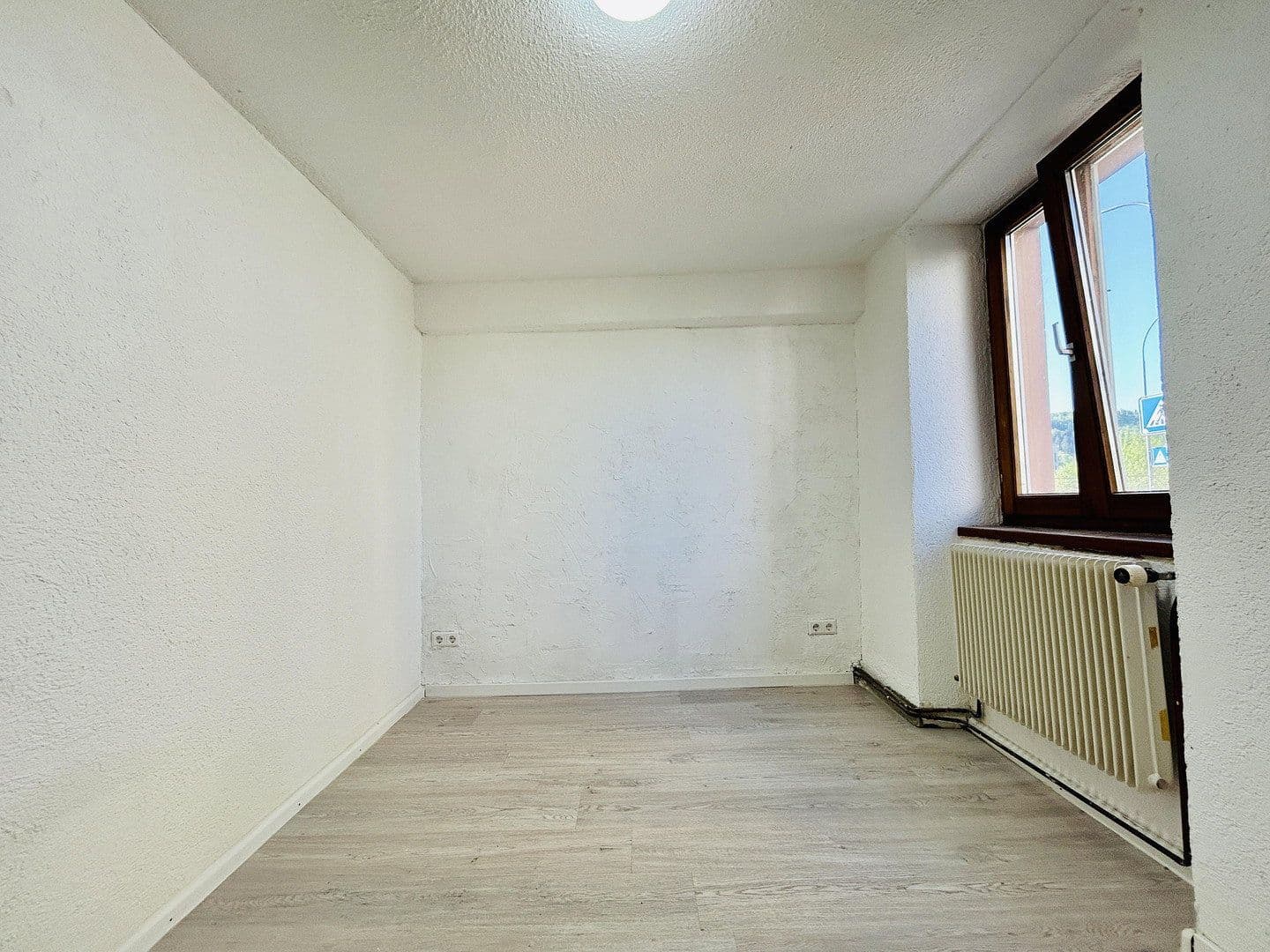 Prenájom bytu 2-izbový 40 m², Schopfheim, Bádensko-Wurttembersko Prenájom bytu 2-izbový 40 m², Schopfheim, Bádensko-Wurttembersko