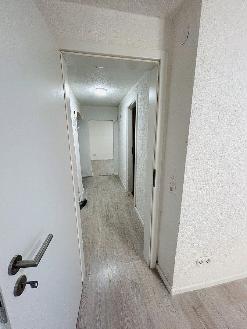 Prenájom bytu 2-izbový 40 m², Schopfheim, Bádensko-Wurttembersko Prenájom bytu 2-izbový 40 m², Schopfheim, Bádensko-Wurttembersko