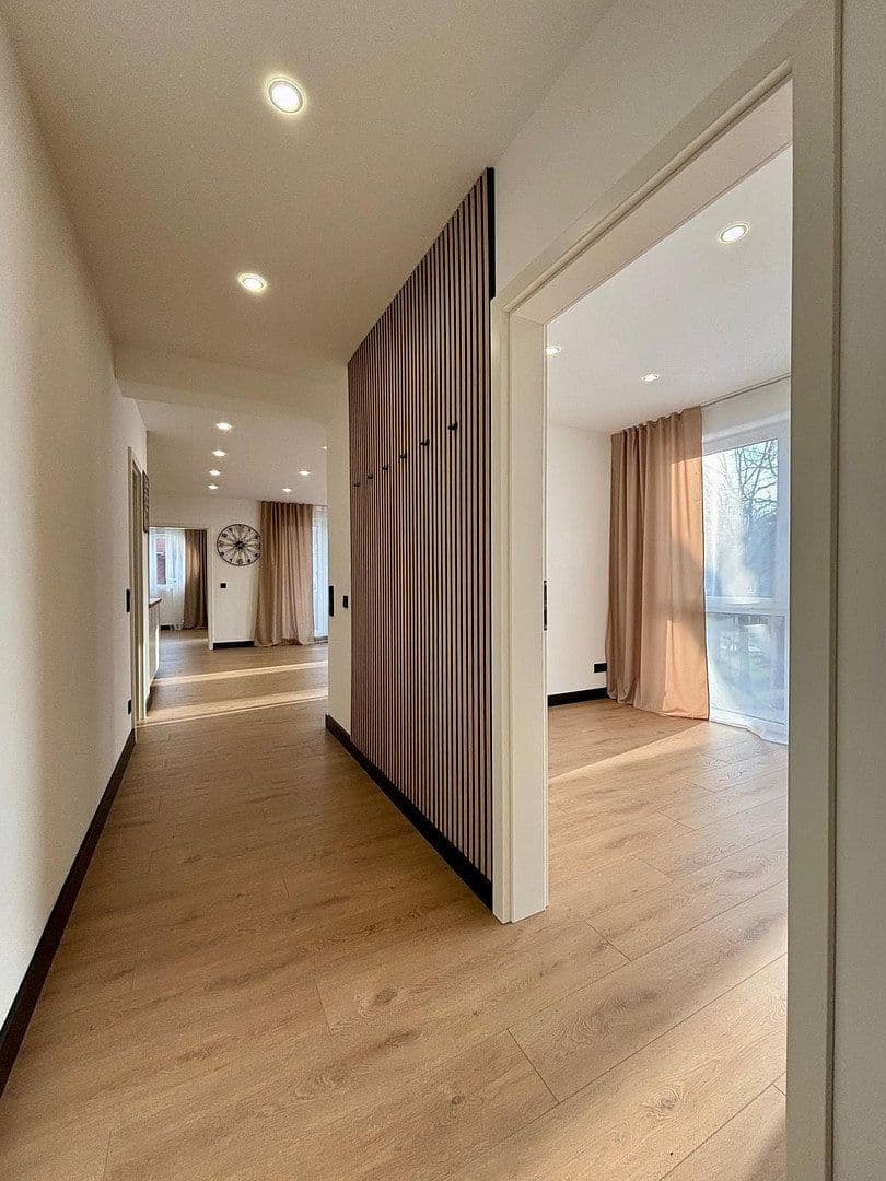 Predaj bytu 3-izbový 80 m², Bremen, Brémy Predaj bytu 3-izbový 80 m², Bremen, Brémy