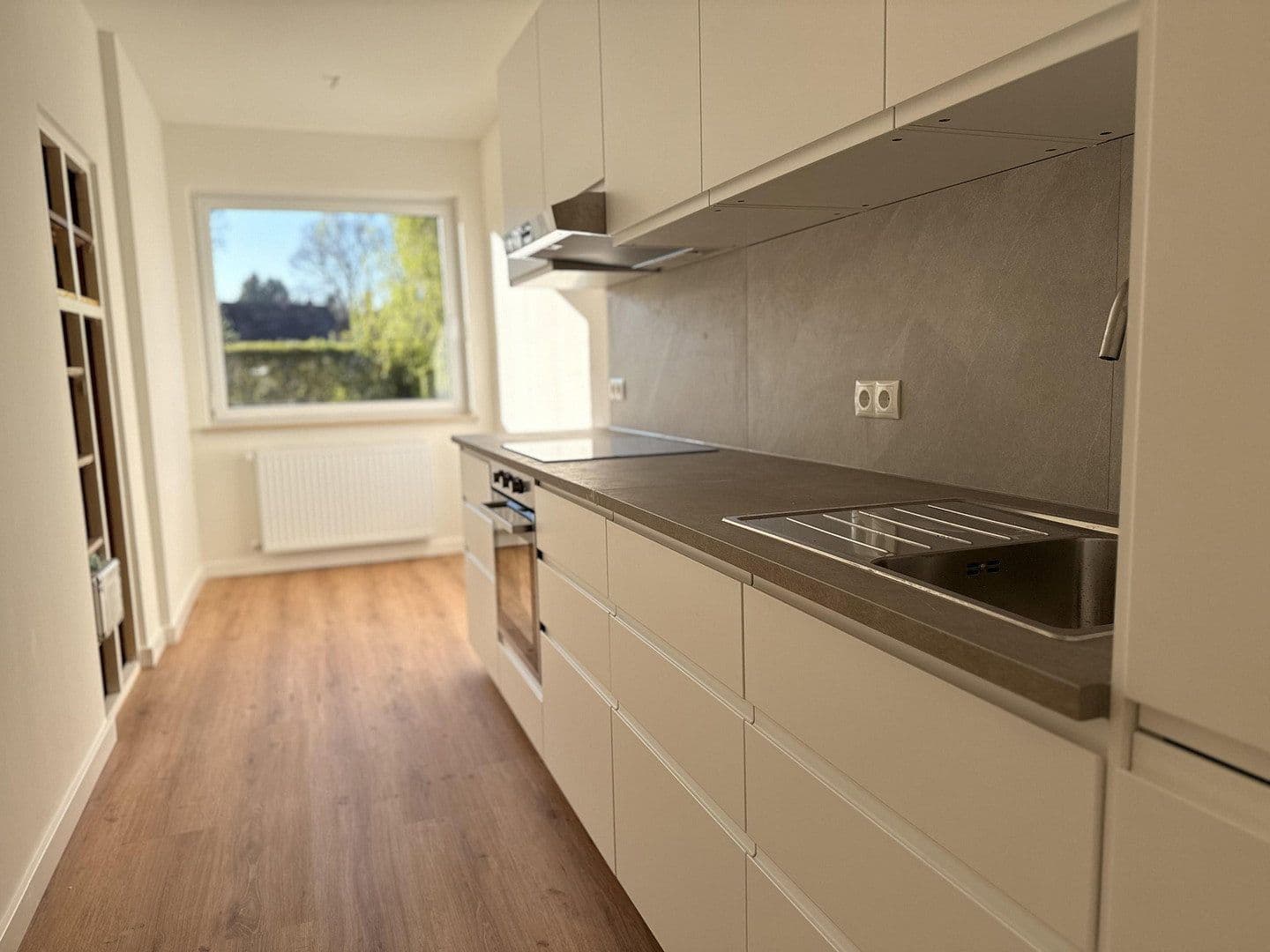 Prenájom bytu 2-izbový 75 m², Hittfelder Straße 6a, Rosengarten, Dolné Sasko Prenájom bytu 2-izbový 75 m², Hittfelder Straße 6a, Rosengarten, Dolné Sasko