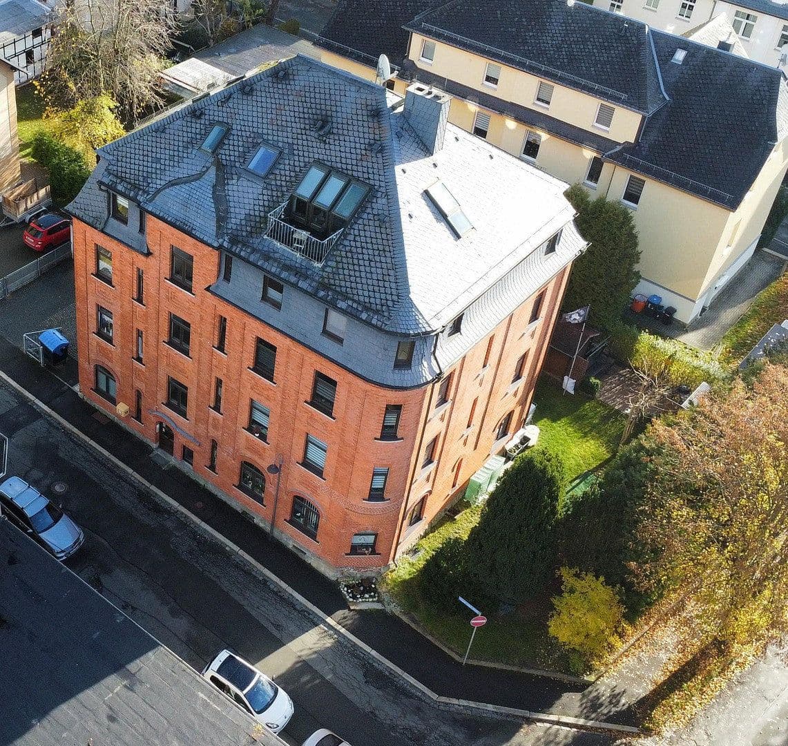 Predaj domu 642 m², pozemek 793 m², August-Bebel-Str. 9, Hirschberg, Durínsko Predaj domu 642 m², pozemek 793 m², August-Bebel-Str. 9, Hirschberg, Durínsko