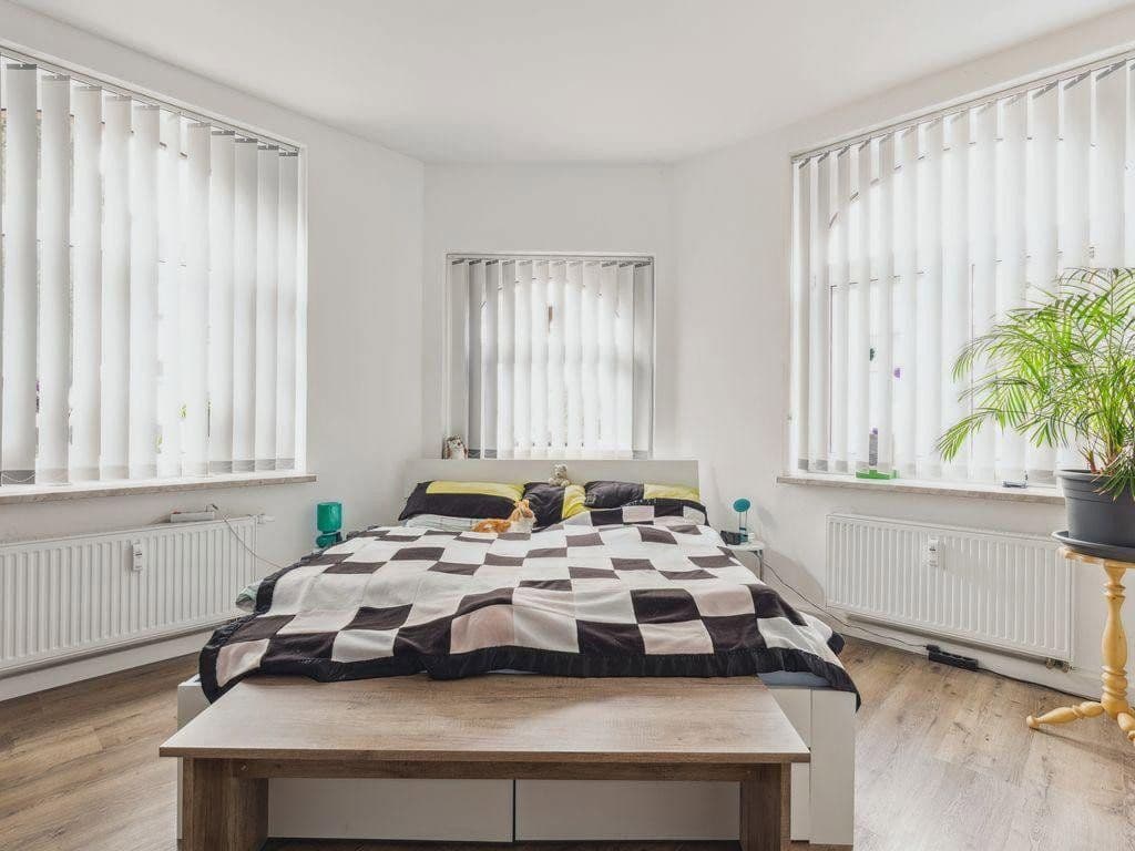 Predaj domu 642 m², pozemek 793 m², August-Bebel-Str. 9, Hirschberg, Durínsko Predaj domu 642 m², pozemek 793 m², August-Bebel-Str. 9, Hirschberg, Durínsko