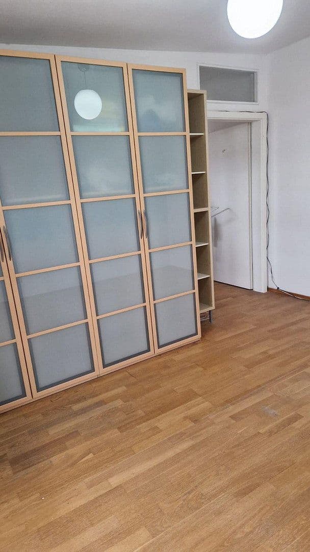 Predaj domu 168 m², pozemek 200 m², Oberursel (Taunus), Hesensko Predaj domu 168 m², pozemek 200 m², Oberursel (Taunus), Hesensko