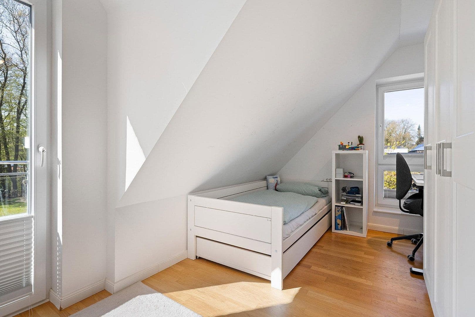 Predaj domu 138 m², pozemek 576 m², Hamburg, Hamburg Predaj domu 138 m², pozemek 576 m², Hamburg, Hamburg