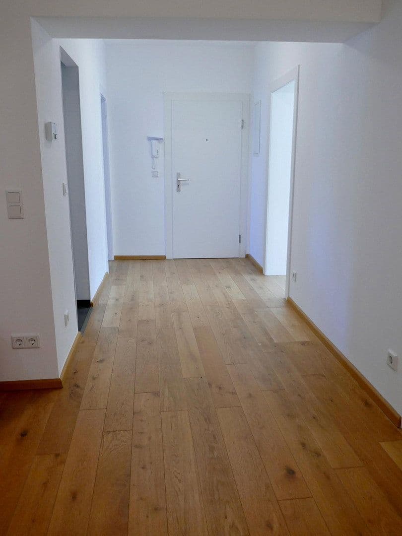 Predaj bytu 3-izbový 78 m², Merowingerstrasse 64, Düsseldorf, Severné Porýnie - Westfálsko Predaj bytu 3-izbový 78 m², Merowingerstrasse 64, Düsseldorf, Severné Porýnie - Westfálsko