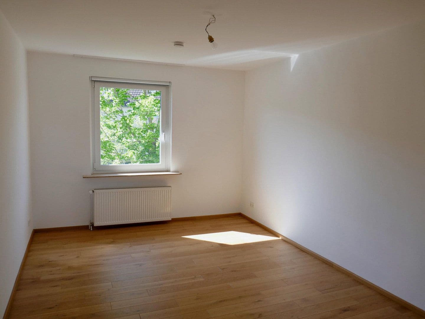 Predaj bytu 3-izbový 78 m², Merowingerstrasse 64, Düsseldorf, Severné Porýnie - Westfálsko Predaj bytu 3-izbový 78 m², Merowingerstrasse 64, Düsseldorf, Severné Porýnie - Westfálsko