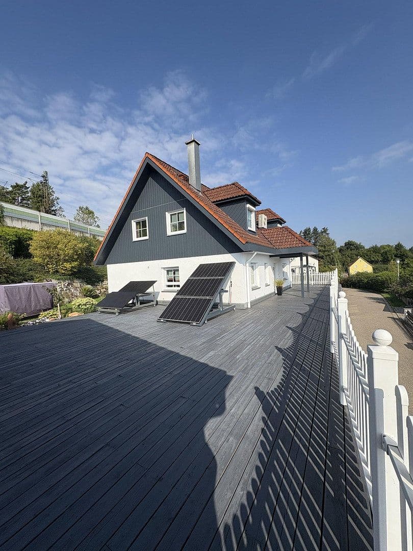 Predaj domu 133 m², pozemek 730 m², Kugelbergweg 5, Beratzhausen, Bavorsko Predaj domu 133 m², pozemek 730 m², Kugelbergweg 5, Beratzhausen, Bavorsko