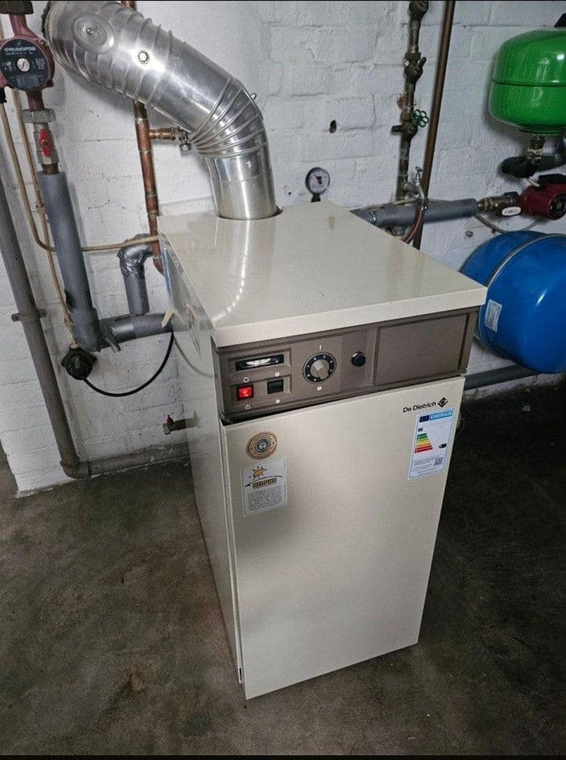 Predaj domu 165 m², pozemek 769 m², Kattenhagen 8, Peine, Dolné Sasko Predaj domu 165 m², pozemek 769 m², Kattenhagen 8, Peine, Dolné Sasko