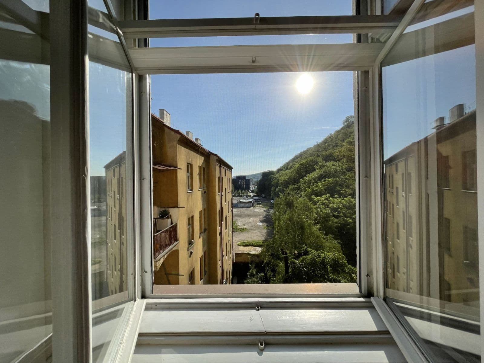 Prenájom bytu 1-izbový 38 m², Thámova, Praha, Praha Prenájom bytu 1-izbový 38 m², Thámova, Praha, Praha
