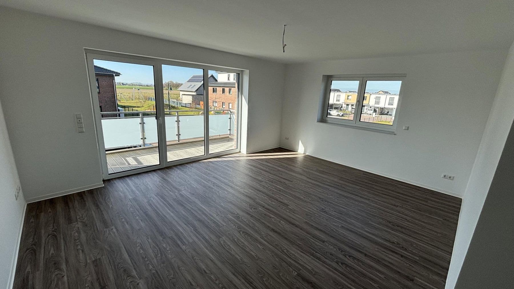 Prenájom bytu 3-izbový 98 m², Kiebitzweg, Haste, Dolné Sasko Prenájom bytu 3-izbový 98 m², Kiebitzweg, Haste, Dolné Sasko