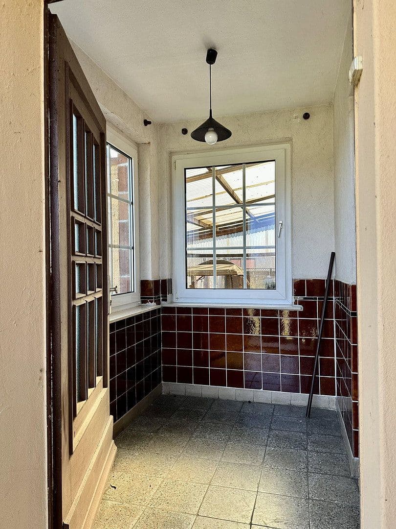 Predaj domu 132 m², pozemek 1.544 m², Predätzer Weg 2, Burg, Sasko-Anhaltsko Predaj domu 132 m², pozemek 1.544 m², Predätzer Weg 2, Burg, Sasko-Anhaltsko