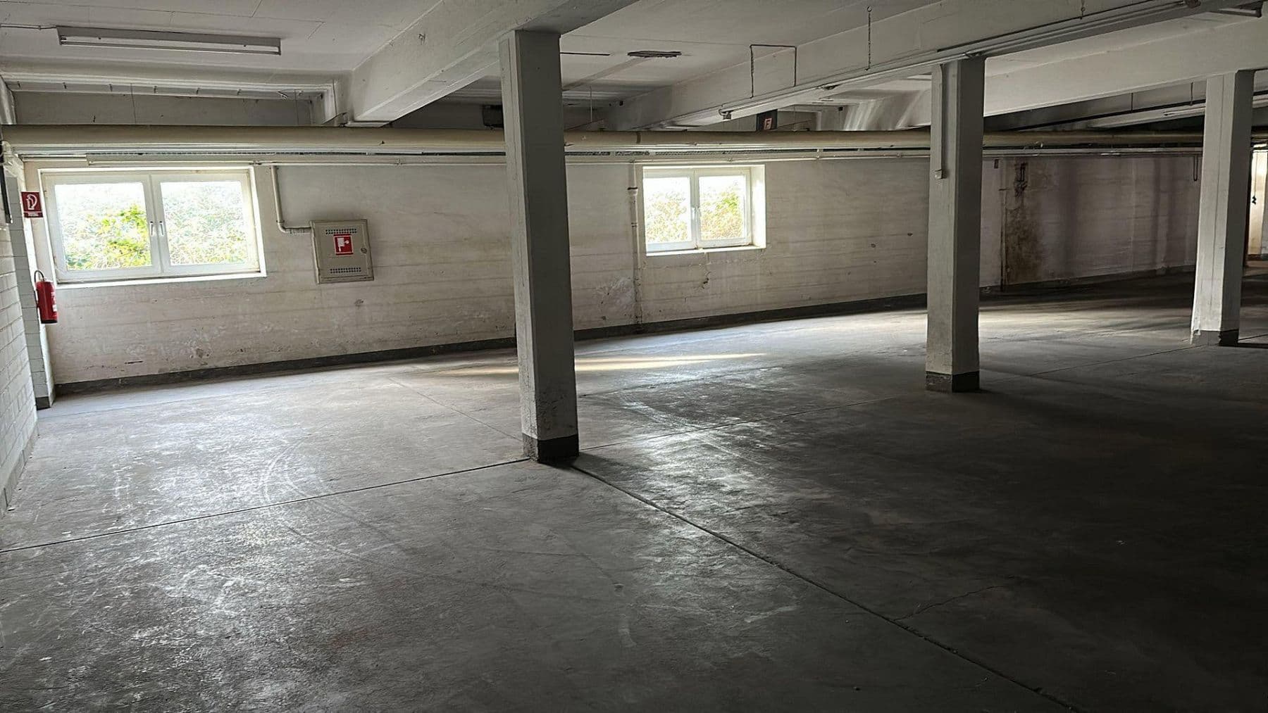 Prenájom nebytového priestoru 16.000 m², Bitcherstr. 6, Vinningen, Porýnie-Falcko Prenájom nebytového priestoru 16.000 m², Bitcherstr. 6, Vinningen, Porýnie-Falcko