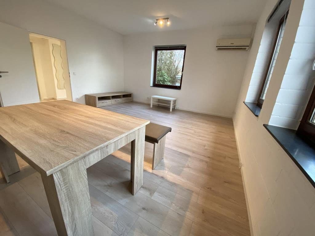 Prenájom bytu 2-izbový 55 m², Hafenstraße 1a, Meine, Dolné Sasko Prenájom bytu 2-izbový 55 m², Hafenstraße 1a, Meine, Dolné Sasko