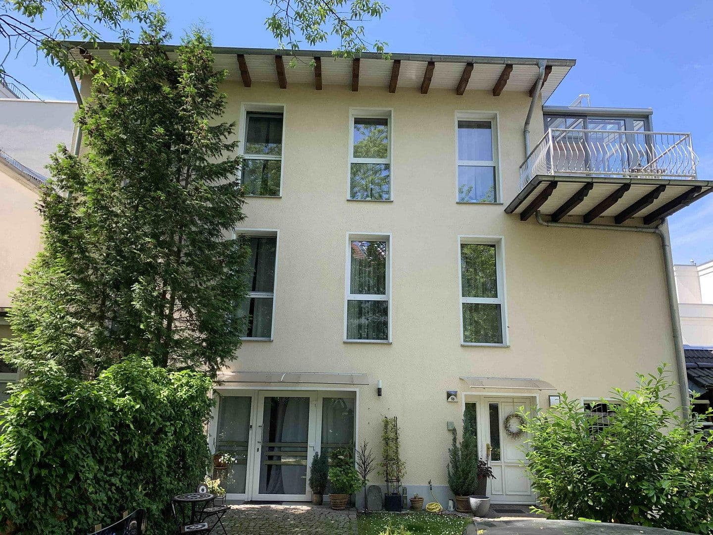 Predaj domu 190 m², pozemek 205 m², Berlin, Berlín Predaj domu 190 m², pozemek 205 m², Berlin, Berlín