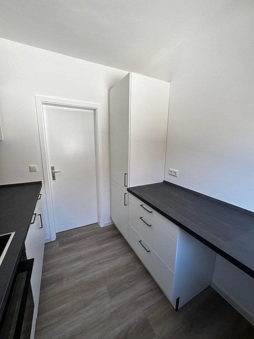 Prenájom bytu 3-izbový 83 m², Dietrich-Bonhoeffer-Str 14, Oberursel (Taunus), Hesensko Prenájom bytu 3-izbový 83 m², Dietrich-Bonhoeffer-Str 14, Oberursel (Taunus), Hesensko