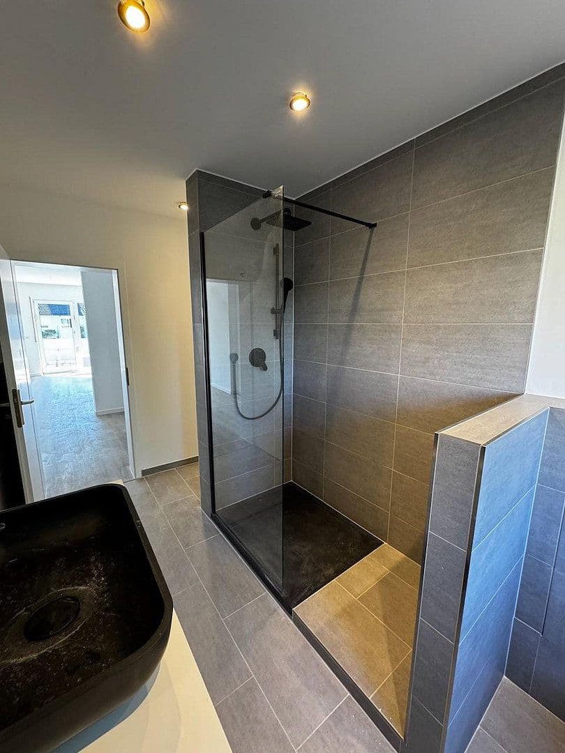 Prenájom bytu 3-izbový 83 m², Dietrich-Bonhoeffer-Str 14, Oberursel (Taunus), Hesensko Prenájom bytu 3-izbový 83 m², Dietrich-Bonhoeffer-Str 14, Oberursel (Taunus), Hesensko