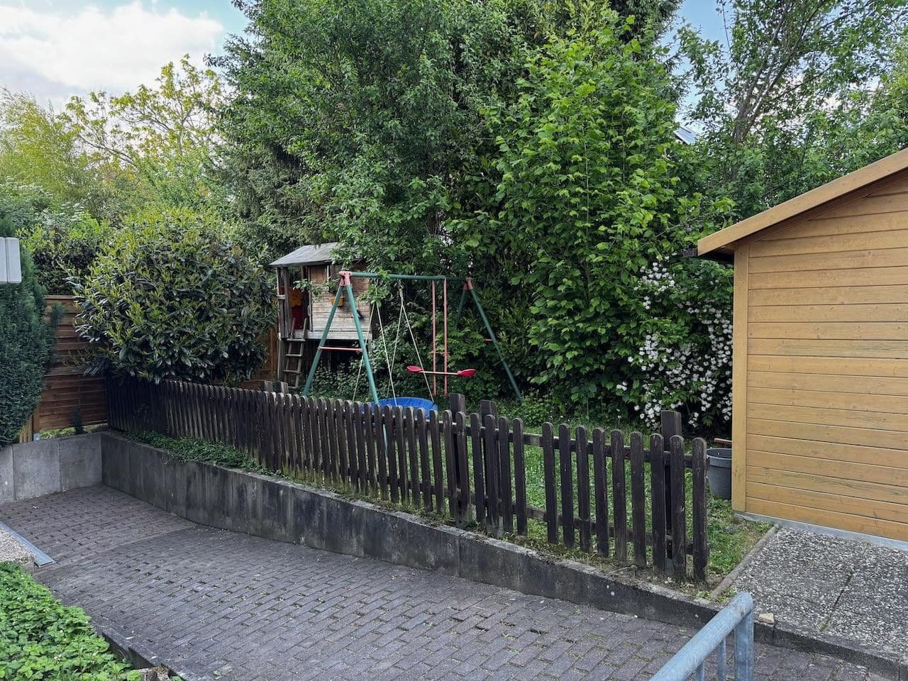 Prenájom bytu 3-izbový 83 m², Dietrich-Bonhoeffer-Str 14, Oberursel (Taunus), Hesensko Prenájom bytu 3-izbový 83 m², Dietrich-Bonhoeffer-Str 14, Oberursel (Taunus), Hesensko