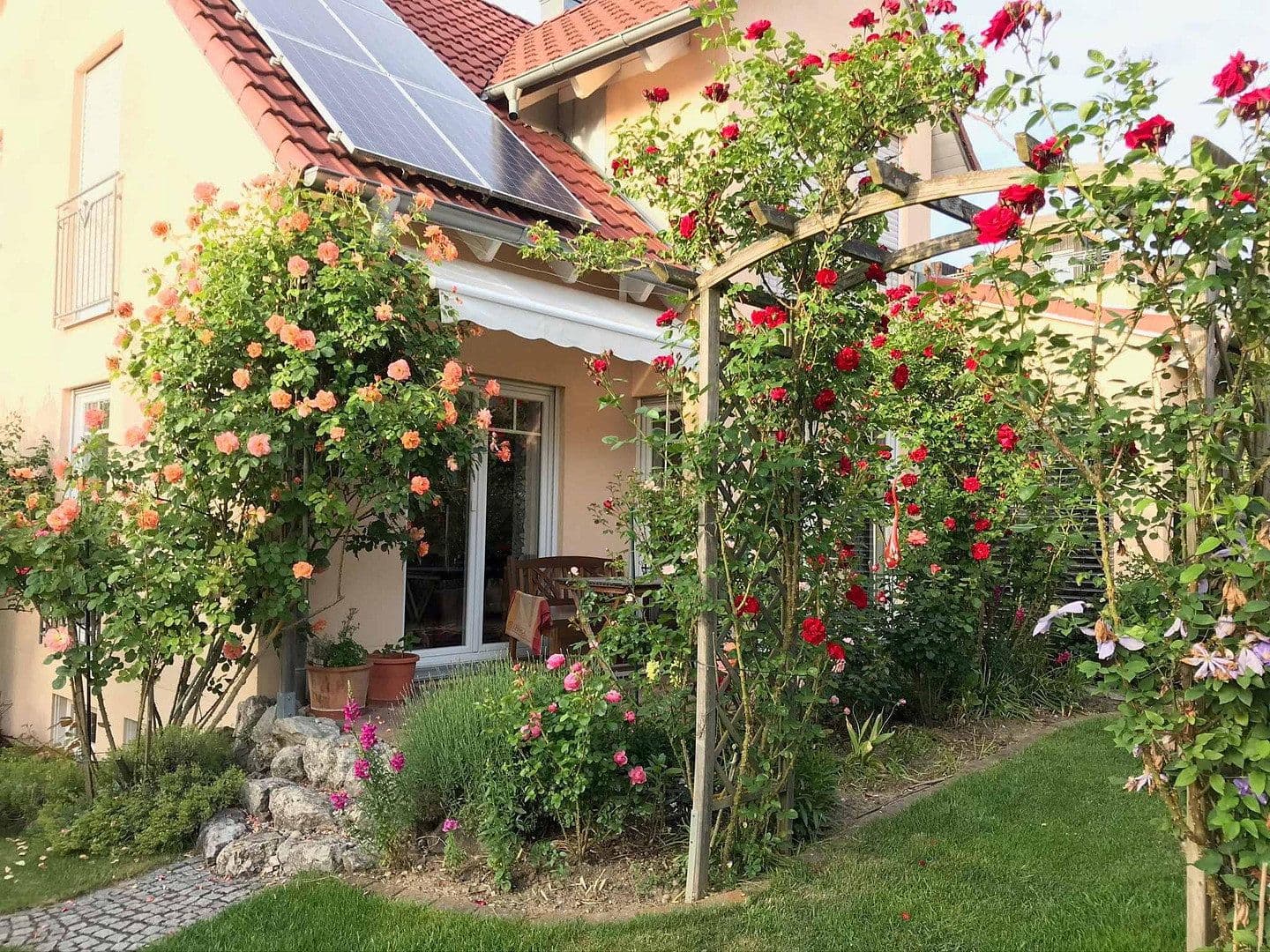 Predaj domu 139 m², pozemek 552 m², Reichertshofen, Bavorsko Predaj domu 139 m², pozemek 552 m², Reichertshofen, Bavorsko