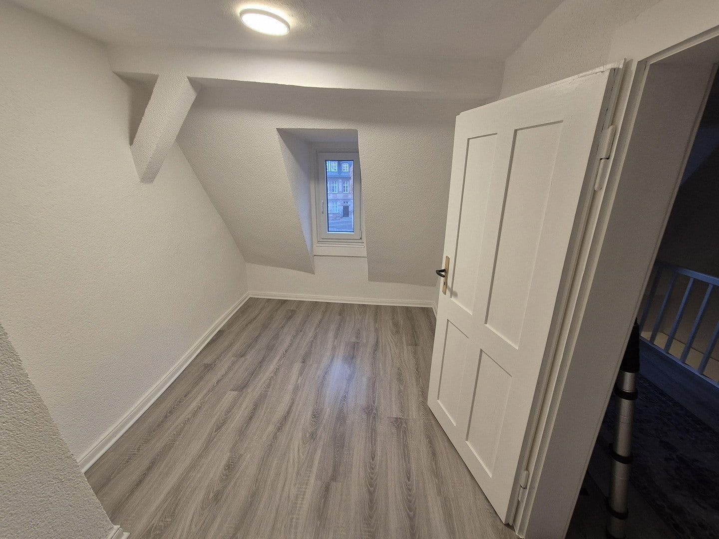 Prenájom bytu 3-izbový 60 m², Fulda, Hesensko Prenájom bytu 3-izbový 60 m², Fulda, Hesensko