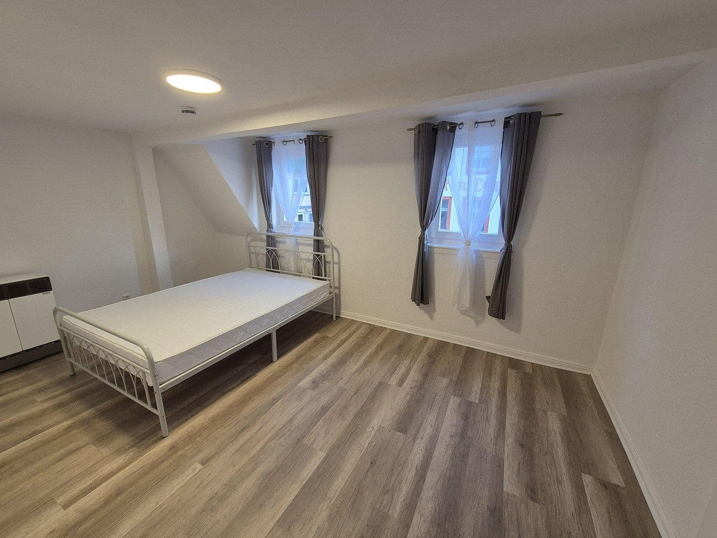 Prenájom bytu 3-izbový 60 m², Fulda, Hesensko Prenájom bytu 3-izbový 60 m², Fulda, Hesensko