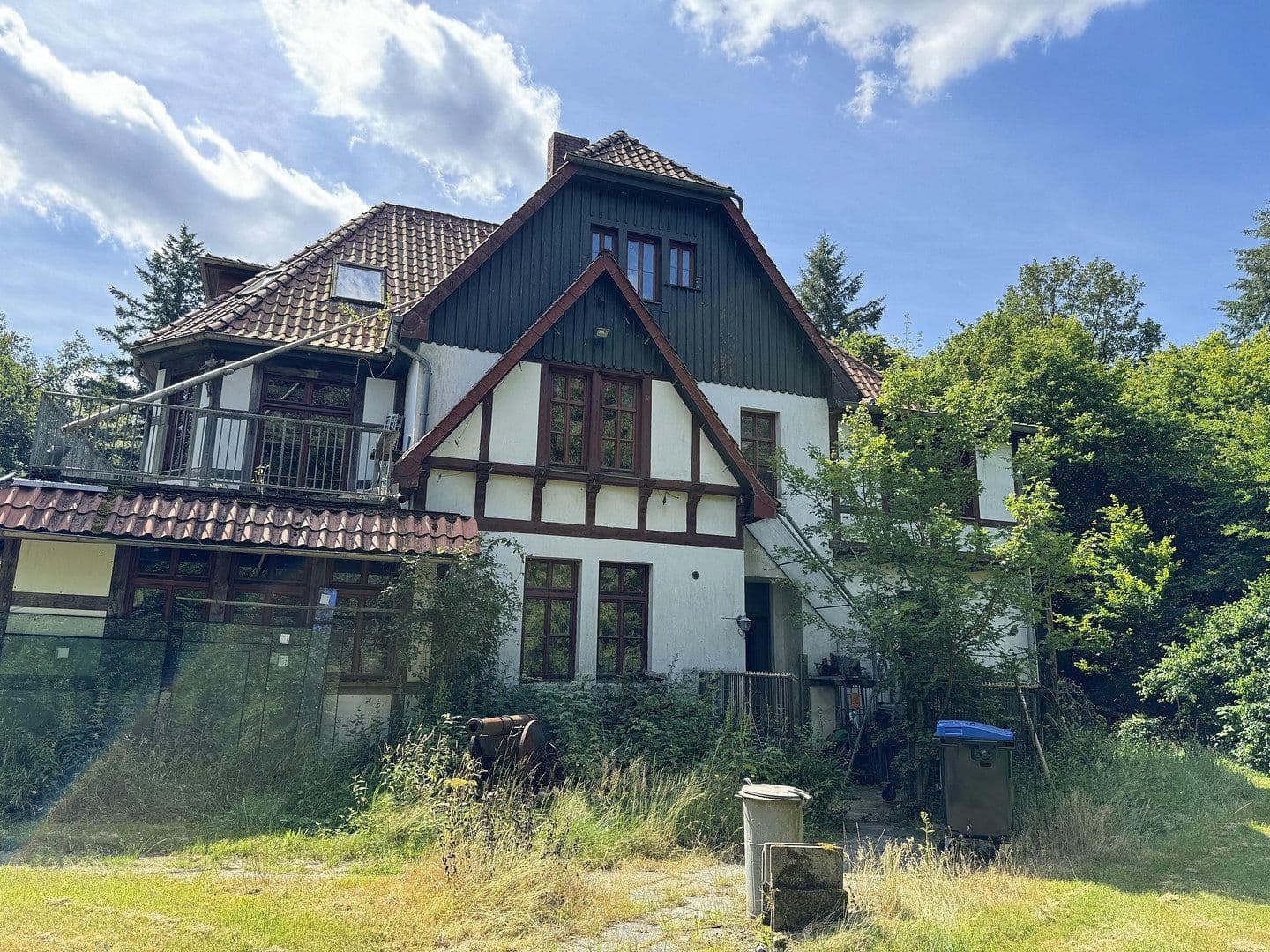Predaj domu 230 m², pozemek 7.600 m², Munster, Dolné Sasko Predaj domu 230 m², pozemek 7.600 m², Munster, Dolné Sasko