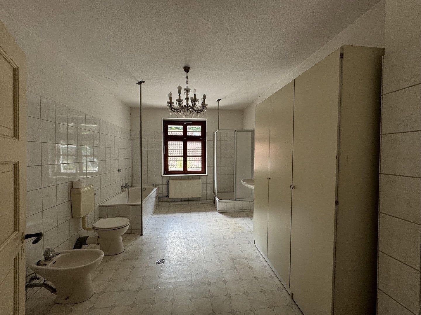 Predaj domu 230 m², pozemek 7.600 m², Munster, Dolné Sasko Predaj domu 230 m², pozemek 7.600 m², Munster, Dolné Sasko