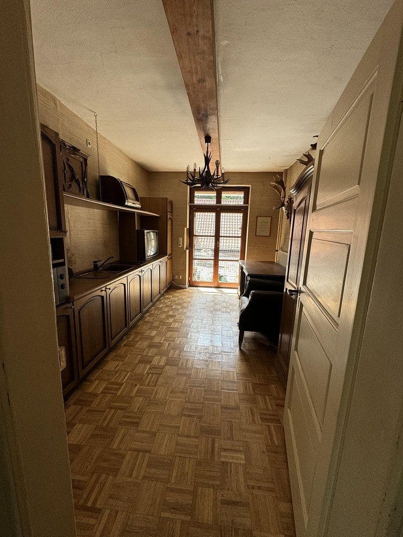 Predaj domu 230 m², pozemek 7.600 m², Munster, Dolné Sasko Predaj domu 230 m², pozemek 7.600 m², Munster, Dolné Sasko