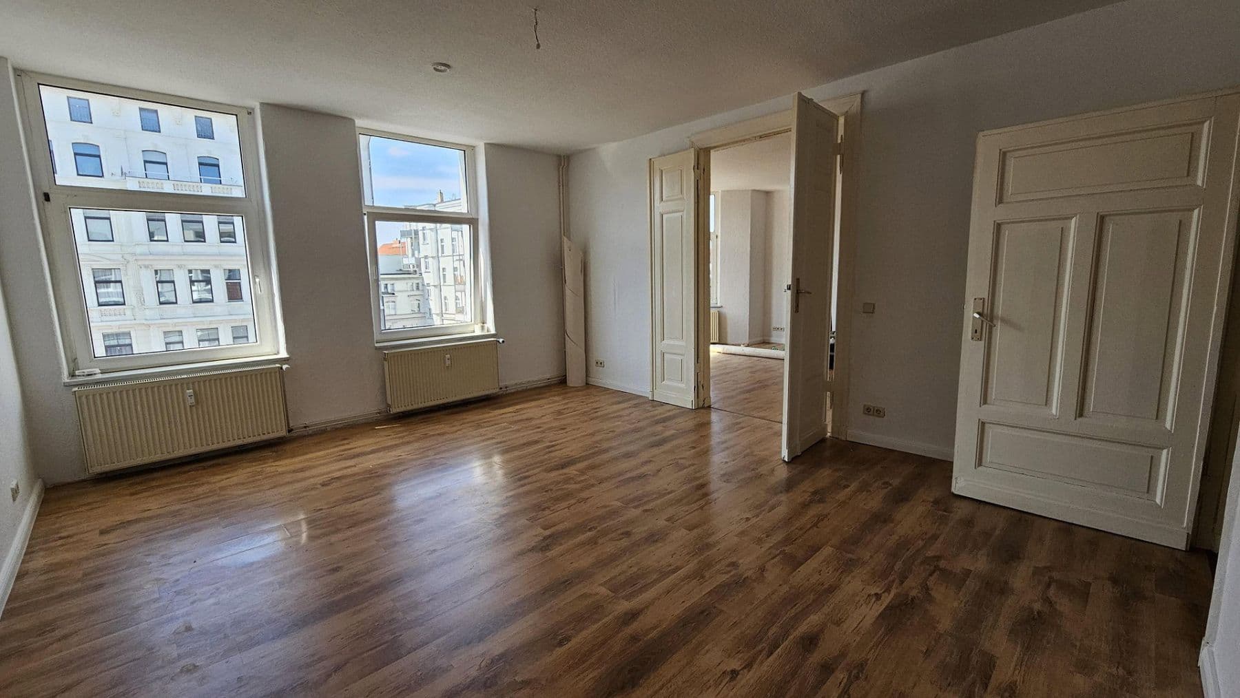 Prenájom bytu 2-izbový 82 m², Magdeburg, Sasko-Anhaltsko Prenájom bytu 2-izbový 82 m², Magdeburg, Sasko-Anhaltsko